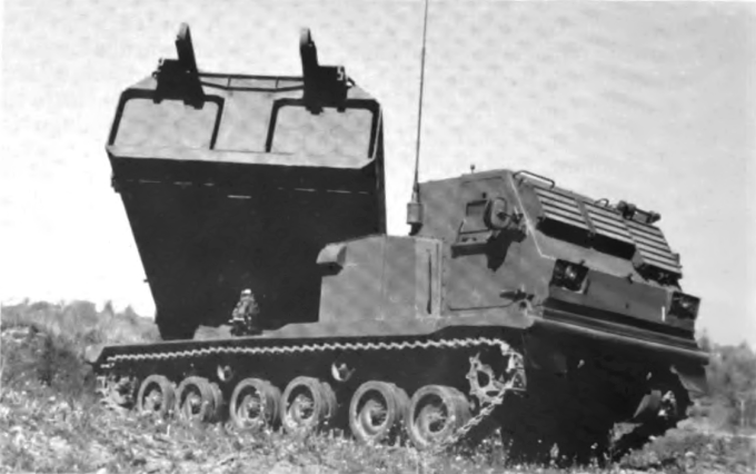 Boeing GSRS Self-propelled Launcher Loader 1979.png